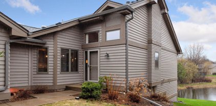 6290 Sequoia Circle, Eden Prairie
