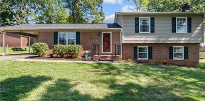 5887 Millstone Lane, Pfafftown