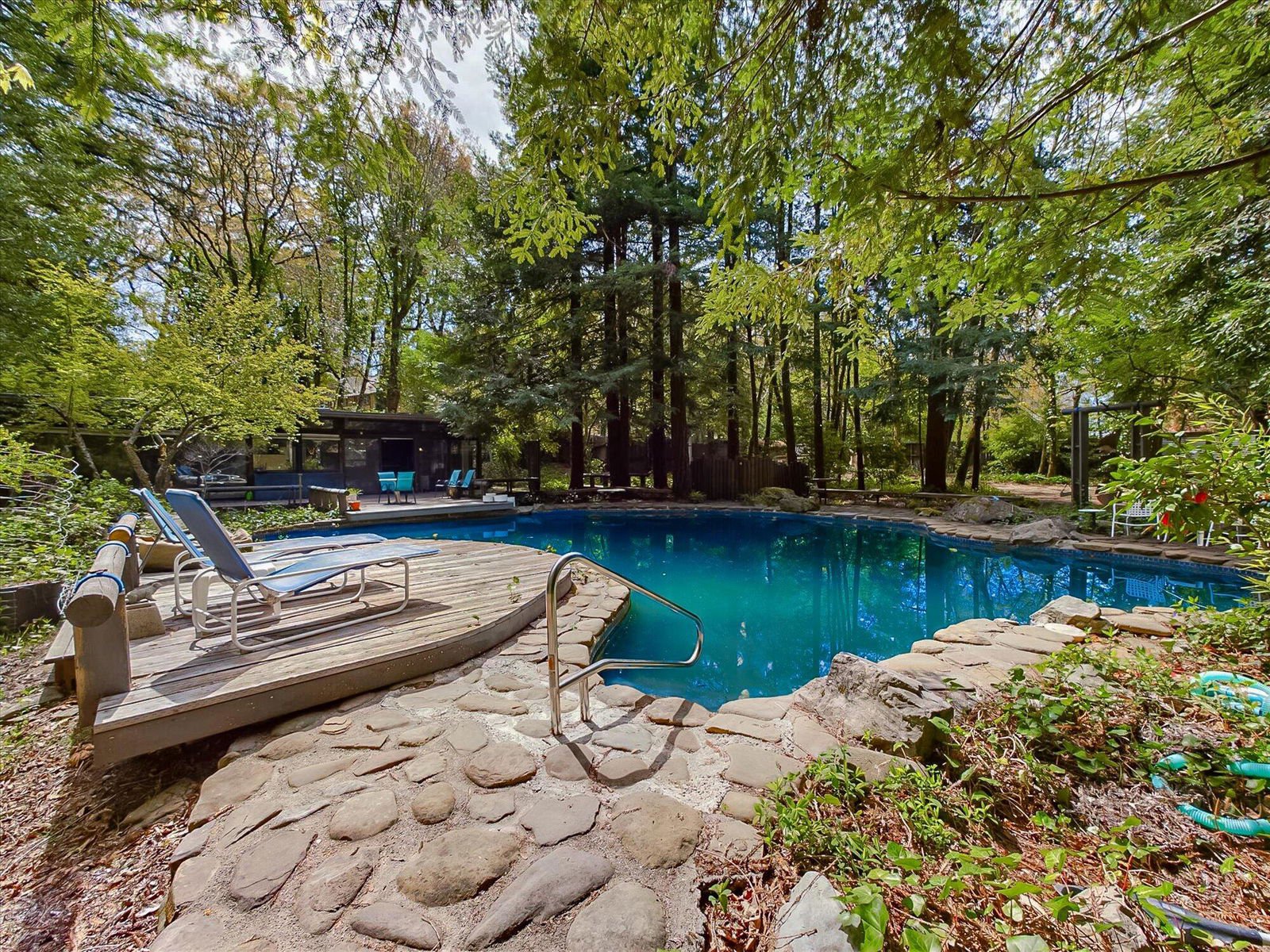 For sale in Redway 31 Cedar Lane, Redway Humboldt County Real Estate