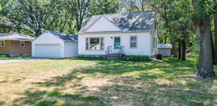 2656 Hillview Road, Mounds View