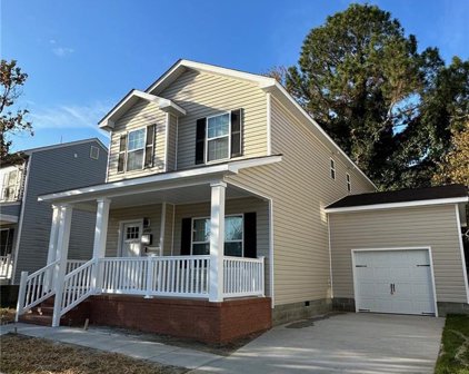 2005 Marshall Avenue, Newport News South