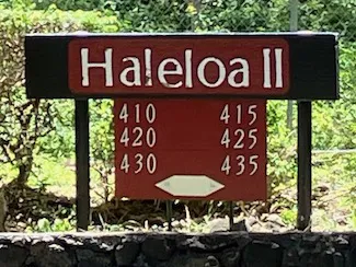 Haleola 2 Sign