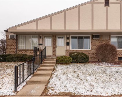 25252 Franklin Terrace Unit 2, South Lyon