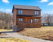 2041 Little Cove Rd, Sevierville image
