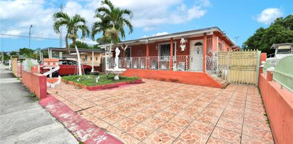 82 E 16th St, Hialeah