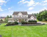 19281 Swan Ct, Purcellville image