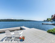 14528 NE Edgewater Lane, Lake Forest Park image