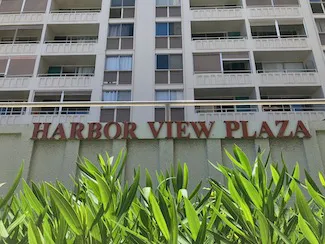 Harbor View Plaza Sign