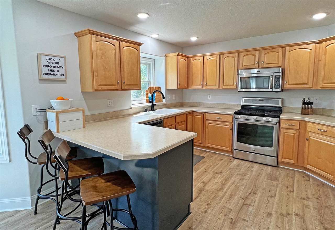 07150 Applewood Drive, Charlevoix, 49720