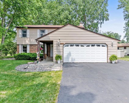 12120 50th Avenue N, Plymouth