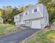 16 Hamill Drive, Winchester image