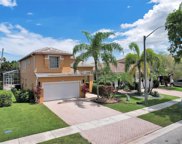 1219 Nw 192nd Ter, Pembroke Pines image