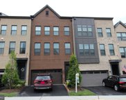 42282 Crawford Ter, Brambleton image
