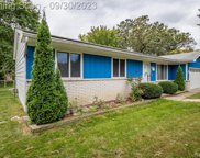 2076 HARNED, Troy image