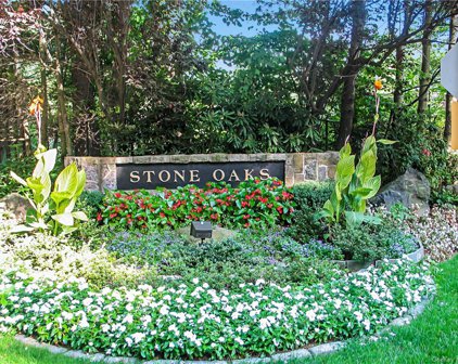 112 Stone Oaks Drive, Hartsdale