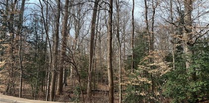 114 Woodmere Drive, City of Williamsburg