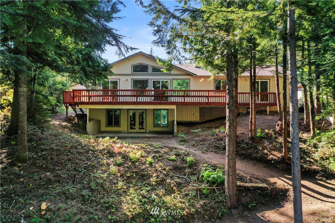 37404 W Lake Walker Drive, Enumclaw, WA 98022 MLS 1821090