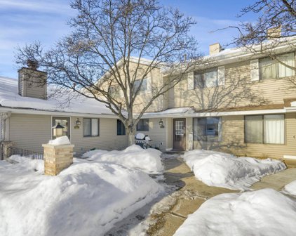 7633 Wedgewood Court N, Maple Grove