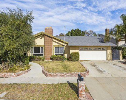 2325 Knollhaven Street, Simi Valley