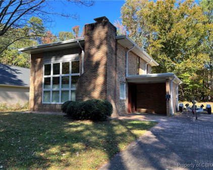 88 Woodland Drive, Hartfield