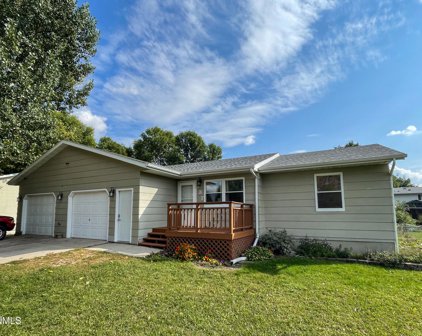 137 Sturgis Loop, Lincoln