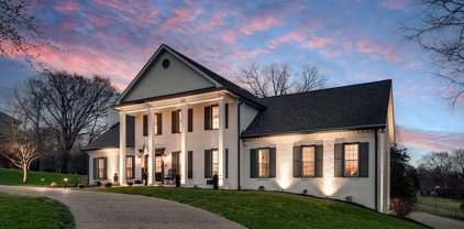 1004 Lexington Dr, Brentwood