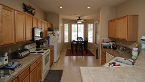 6285 S Salt Cedar Pl Breakfast Nook