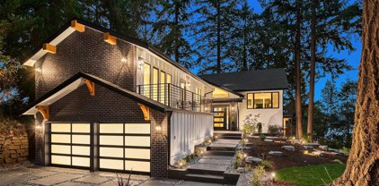 16829 SE 9th Street, Bellevue