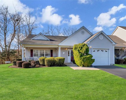 2201 Pebble Beach Path Unit #2201, Riverhead