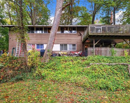 80 Woods Bridge (Rt 35) Road, Katonah