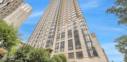 10 City Place Unit #30D, White Plains