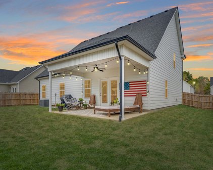 411 Bountiful Dr, Smyrna