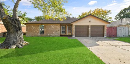10106 Catlett Lane, La Porte