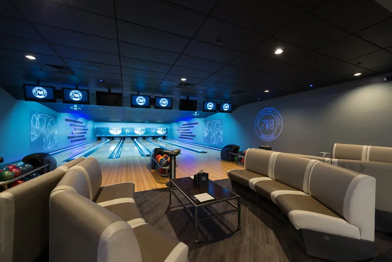 710 Bowling