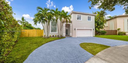 9055 Nw 168th Ter, Miami Lakes