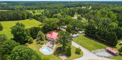 6864 S Nc 9 Highway, Columbus