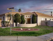 931 W Oriole Way, Chandler image