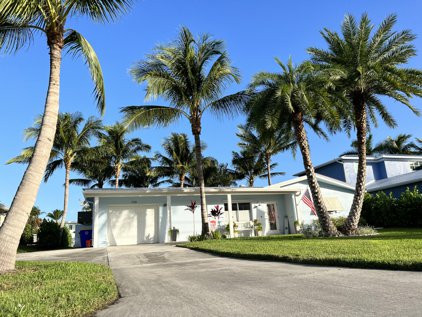 1719 SW Dyer Point Road, Palm City