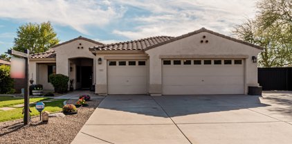 2537 E Carla Vista Drive, Gilbert