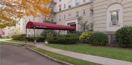 2 Park Lane Unit #3E, Mount Vernon