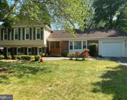 8104 Edinburgh Dr, Springfield image