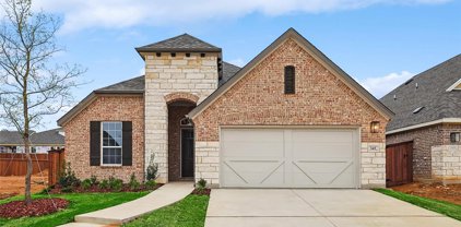 345 Corral Acres  Way, Fort Worth