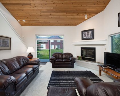 181 Candlelight Meadows Drive, Big Sky