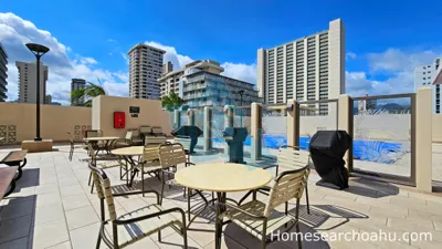 Royal Kuhio BBQ Area