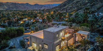 1851 W Crestview Drive, Palm Springs