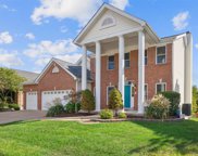 465 Westglen Village  Drive, Ballwin image