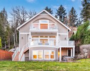 1096 W Lake Sammamish Parkway NE, Bellevue image