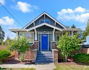 2929 39th Avenue SW, Seattle image