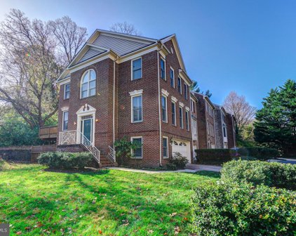 5443 Whitley Park Ter Unit #TH-31, Bethesda