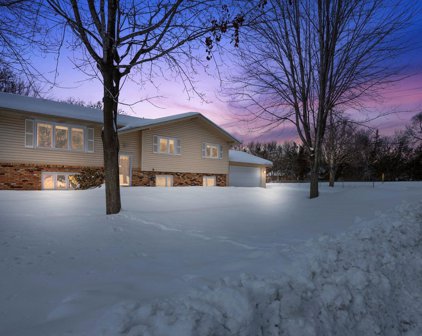 5511 Saint Albans Street N, Shoreview